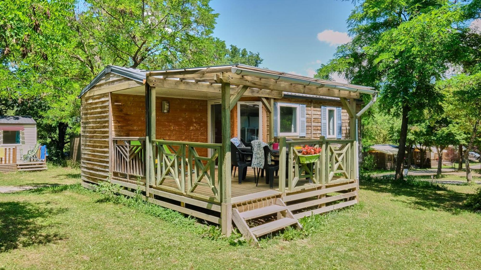 Camping Le Couriou Recoubeau-Jansac Exterior foto